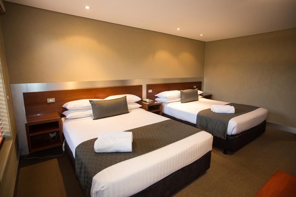 Seacombe House Motor Inn Port Fairy Kültér fotó