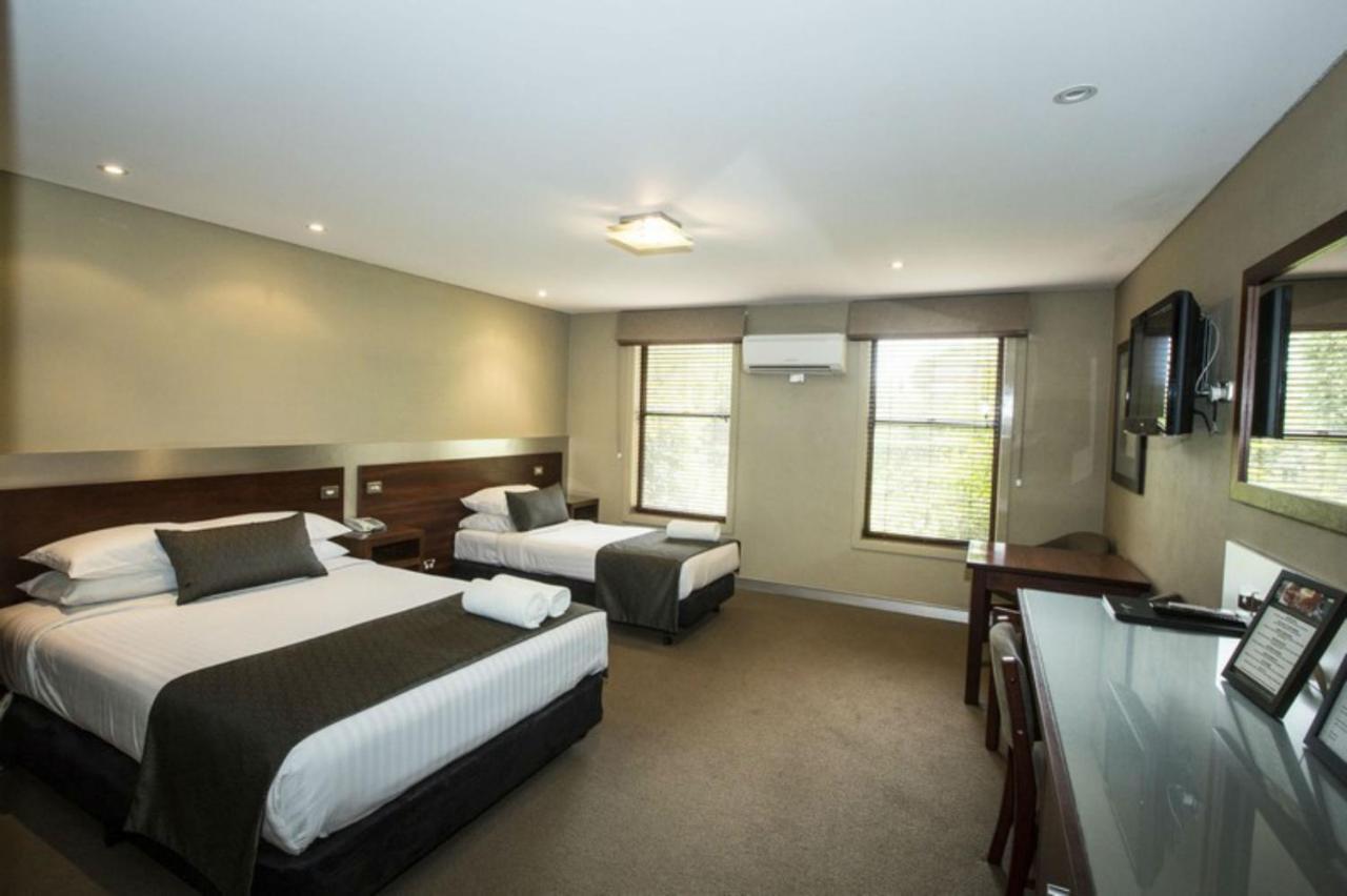 Seacombe House Motor Inn Port Fairy Kültér fotó