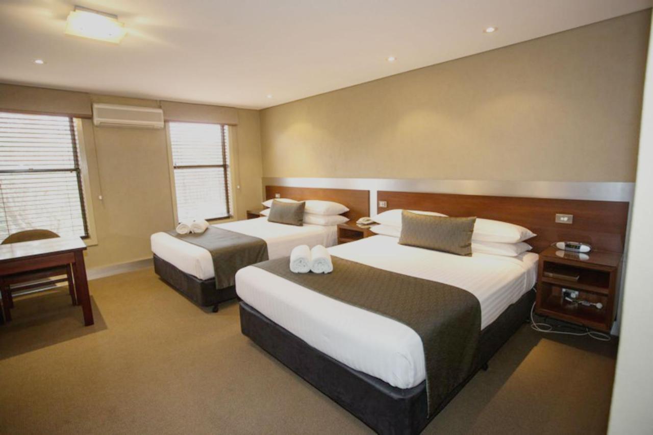Seacombe House Motor Inn Port Fairy Kültér fotó
