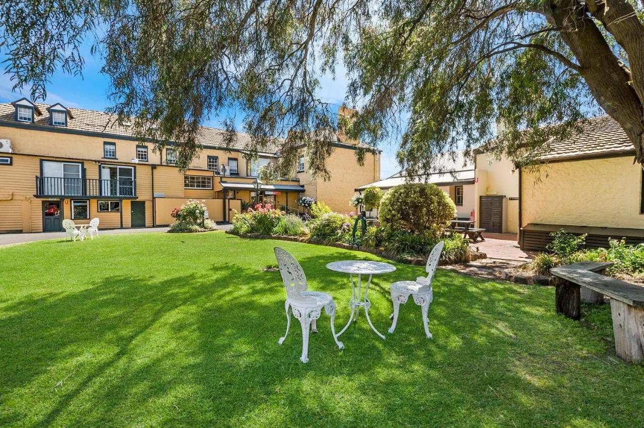 Seacombe House Motor Inn Port Fairy Kültér fotó